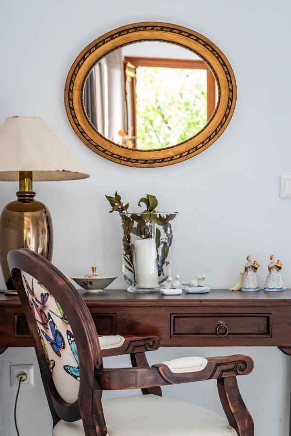 Oikia Guesthouse Стафилос Экстерьер фото